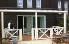 28. aluminium overkapping met hardhouten balustrades