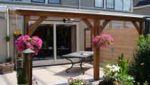 29: aluminium veranda met rechthoekige staanders