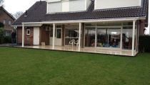 91.houten veranda met hek